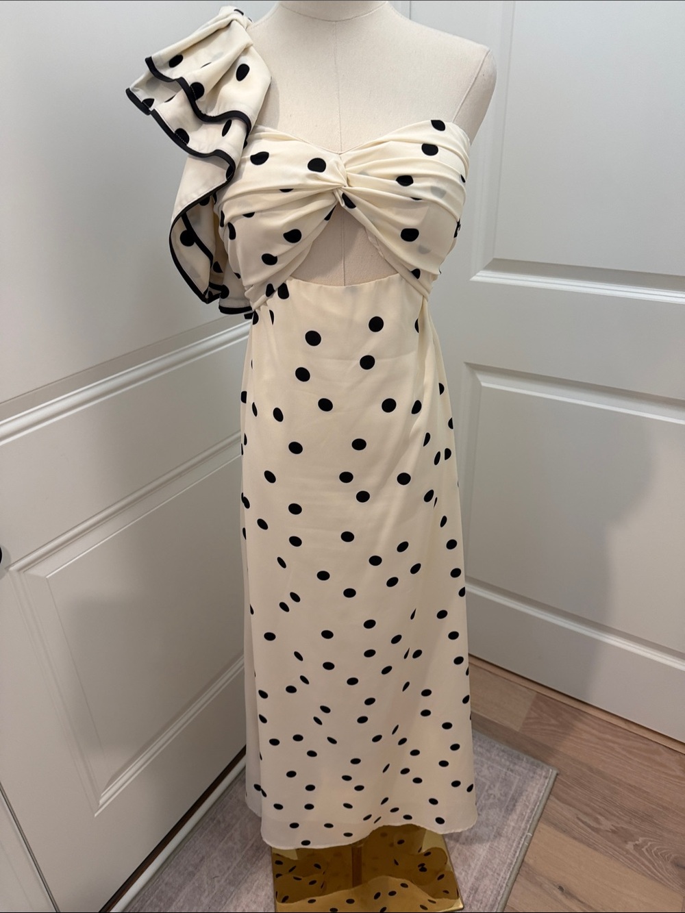 Cream One-Shoulder Polka Dot Maxi Dress with Ruffle Shoulder